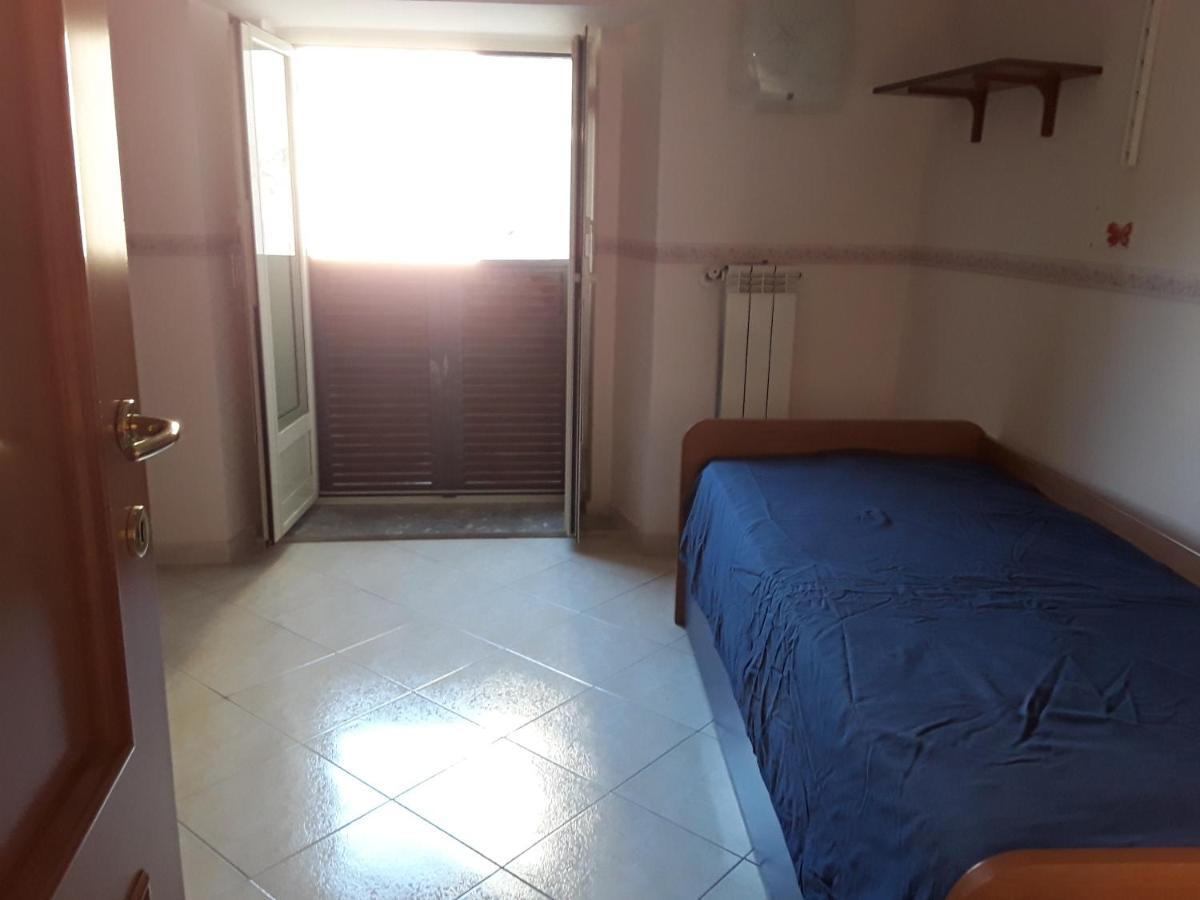 Casa Margherita Наполи Екстериор снимка